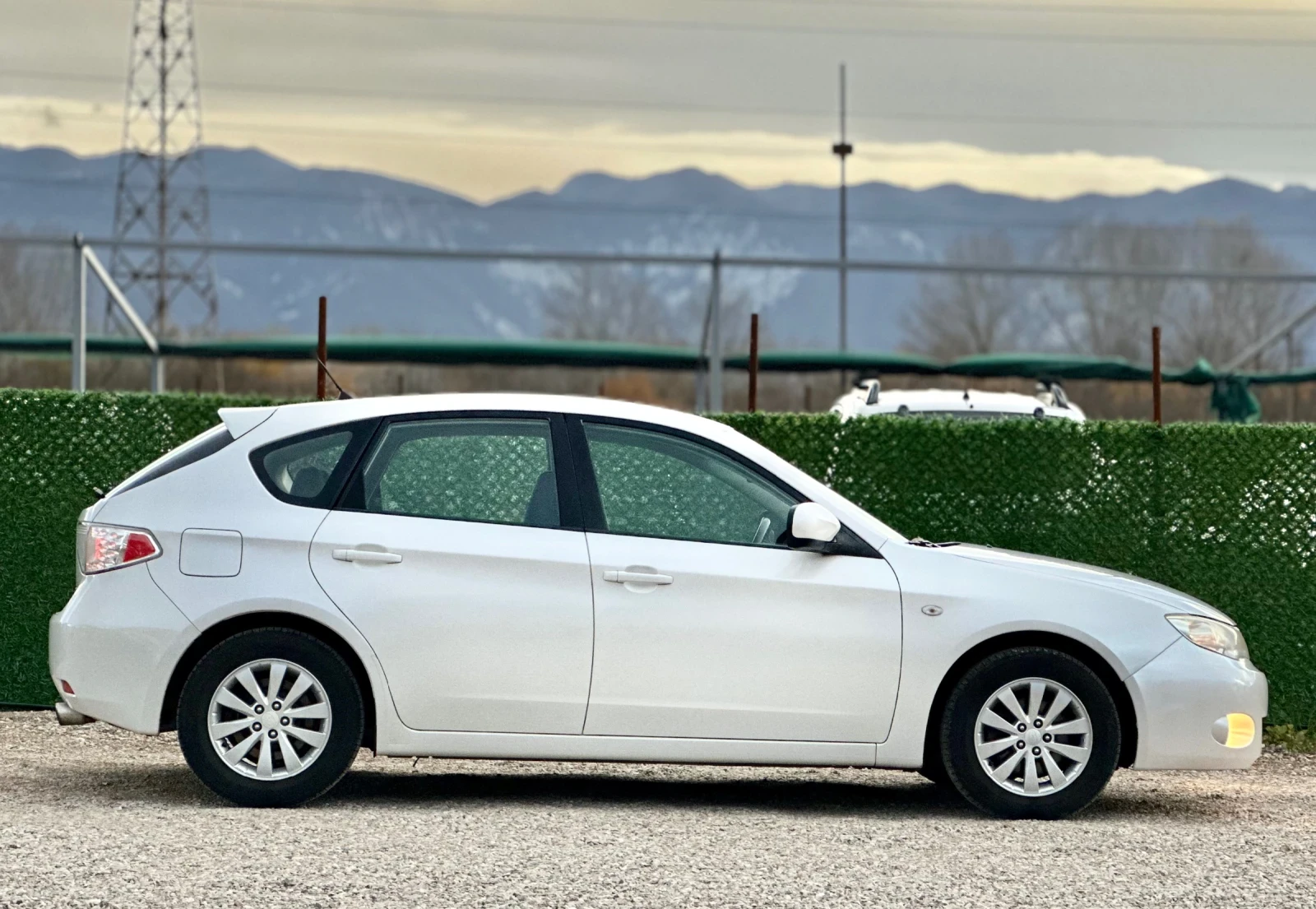 Subaru Impreza 1.5i LPG ИТАЛИЯ - изображение 8