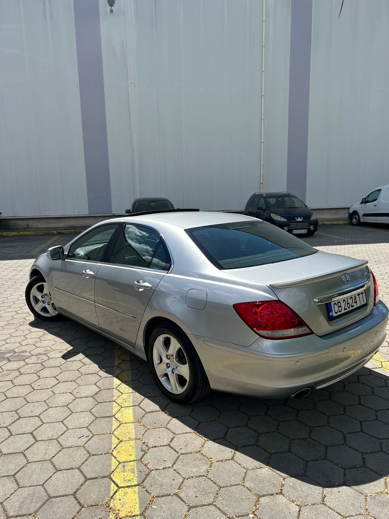 Honda Legend 3.5 V6 4x4 - изображение 2