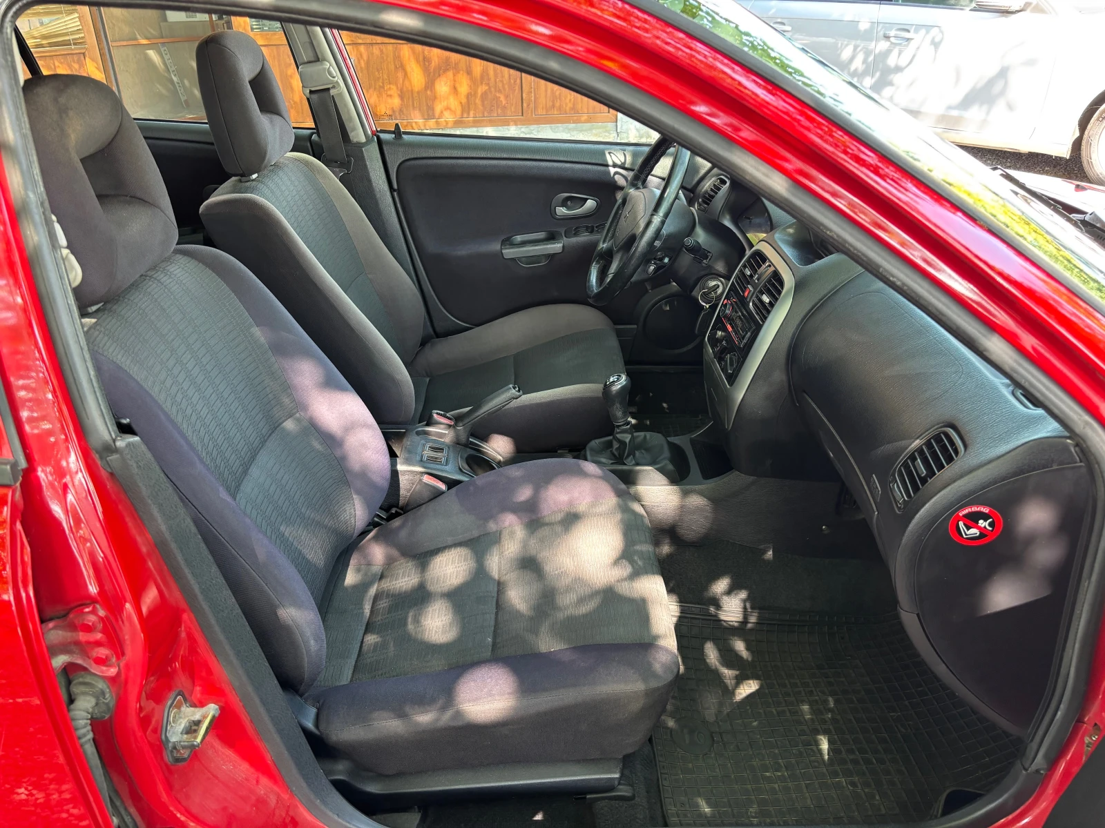 Mitsubishi Carisma 1.9DI-D - изображение 10