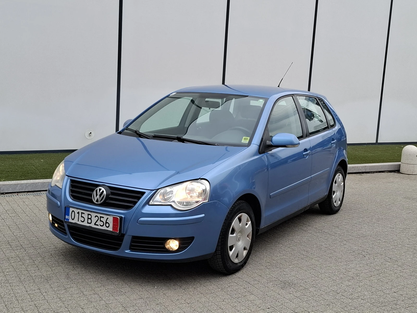 VW Polo 1.4i* (80кс)* FACELIFT* * НОВ ВНОС* *  - изображение 2