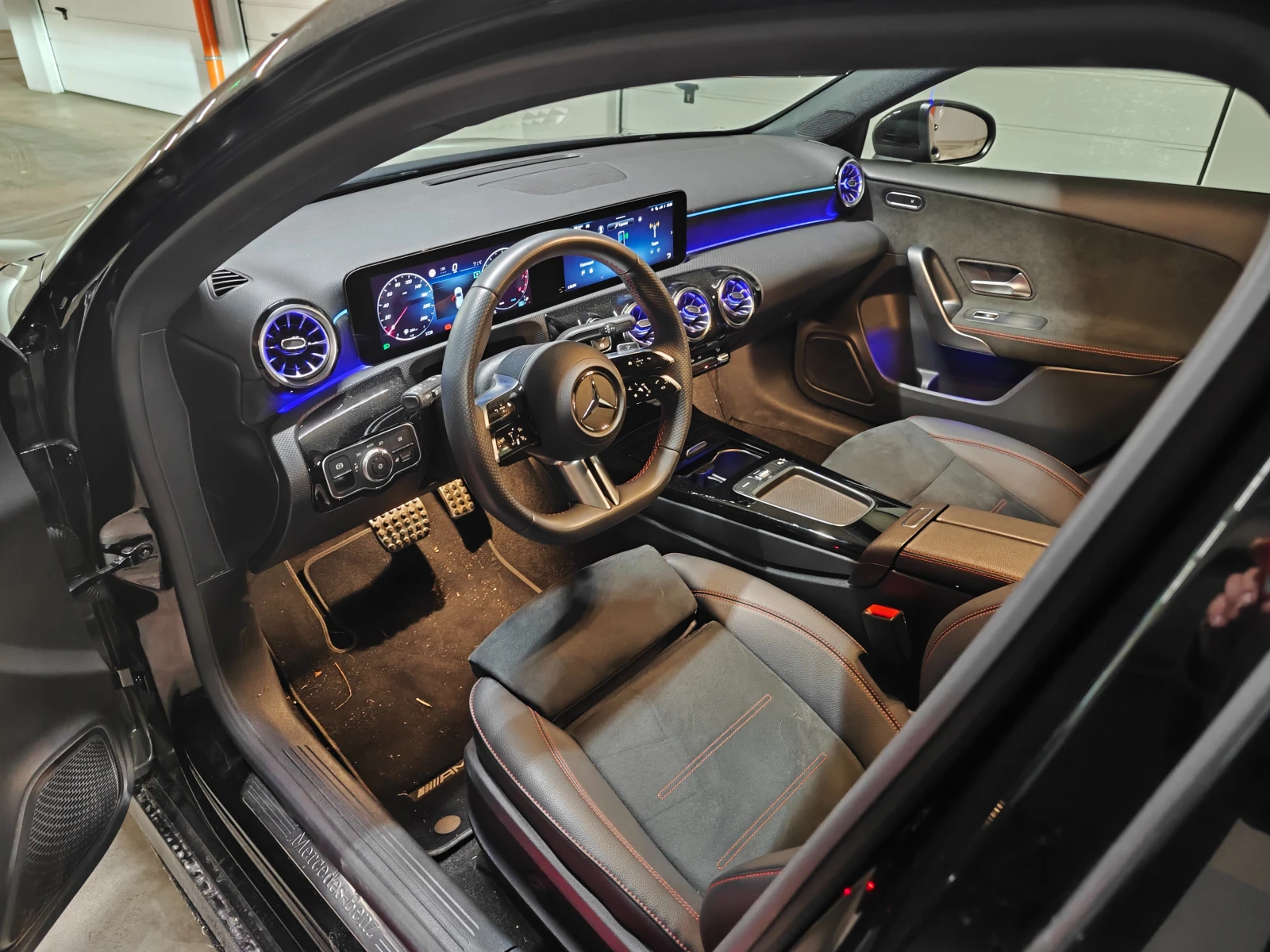 Mercedes-Benz A 200 AMG  - изображение 6