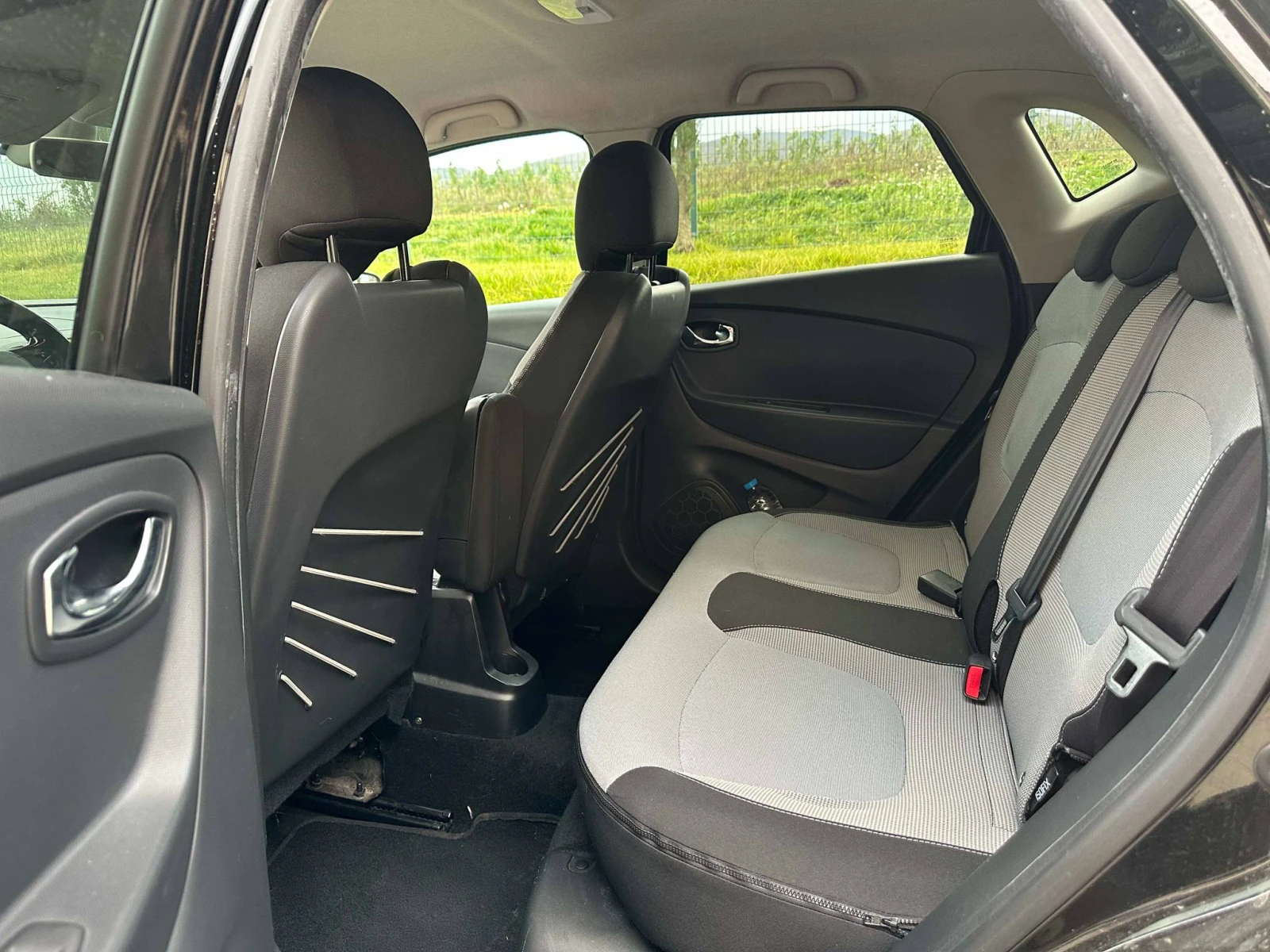 Renault Captur 1.2TCe Luxe | Mobile.bg   12