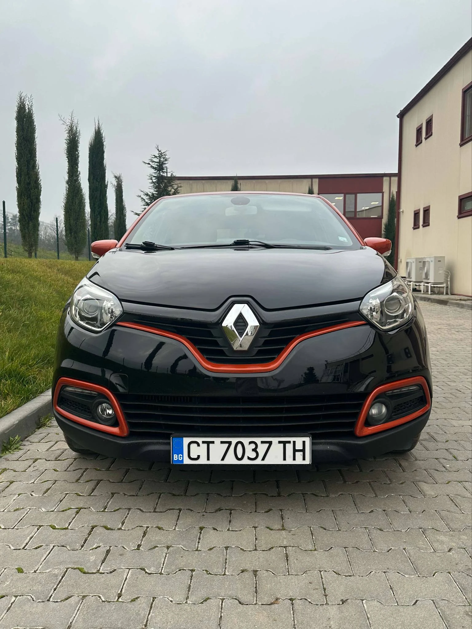Renault Captur 1.2TCe Luxe | Mobile.bg   7