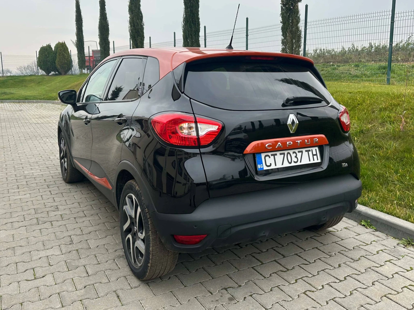 Renault Captur 1.2TCe Luxe | Mobile.bg   2