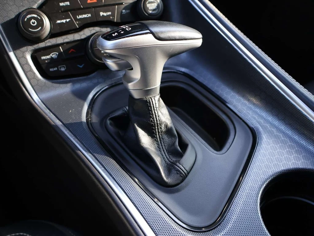 Dodge Challenger SRT 392 * ��������� ���� �� �� * CARFAX *  | Mobile.bg � ����������� 16