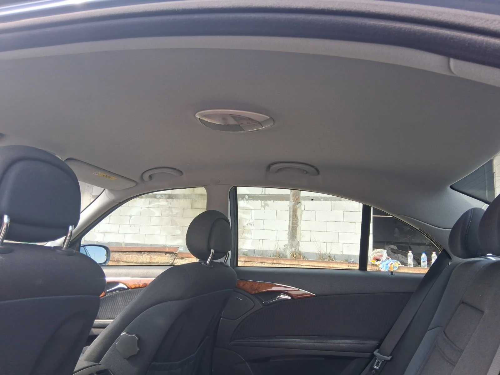 Mercedes-Benz E 240 LPG, снимка 8 - Автомобили и джипове - 53803582