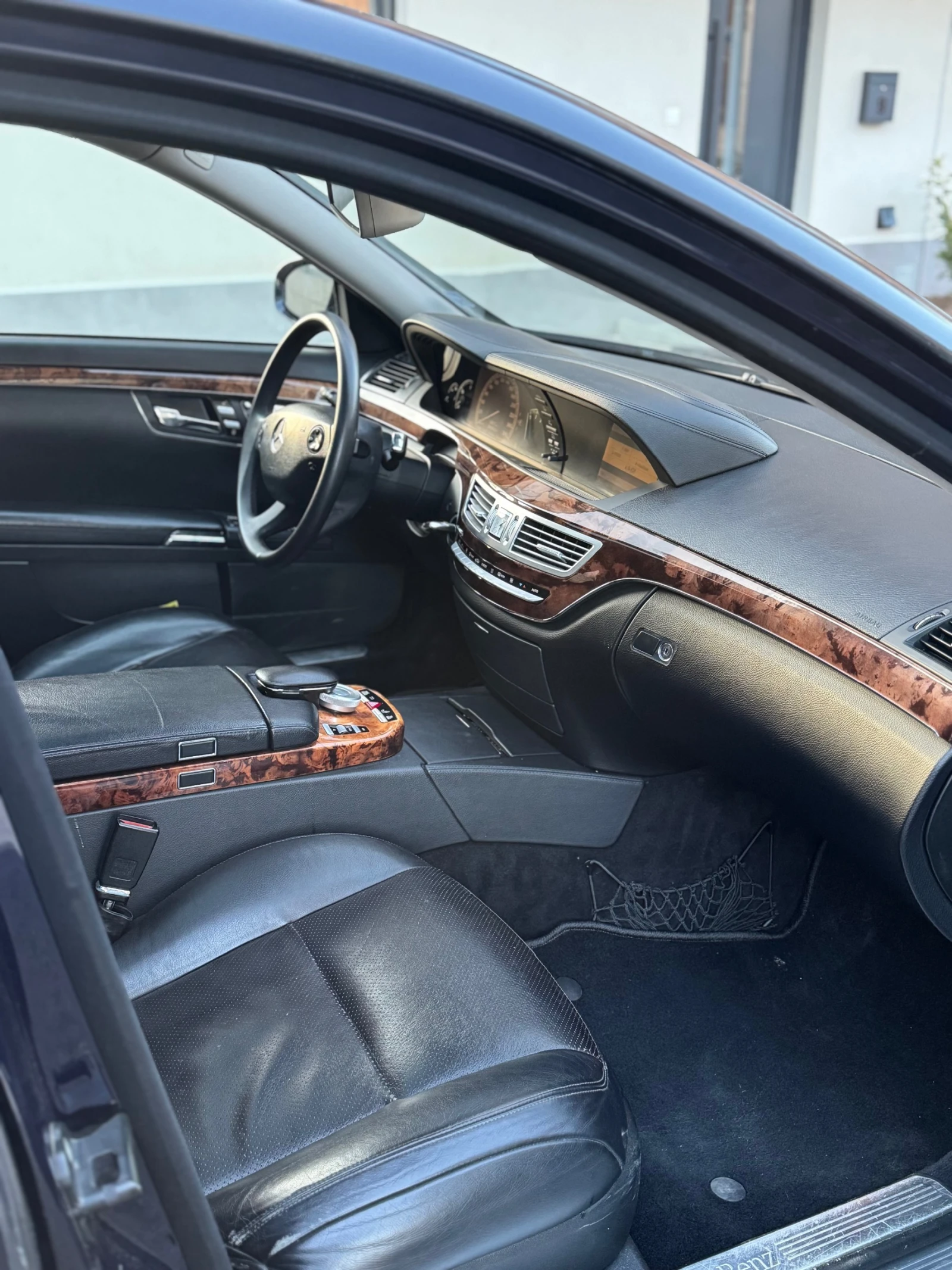 Mercedes-Benz S 320 320CDI/AMG Пакет/Night Vision, снимка 7 - Автомобили и джипове - 53839940