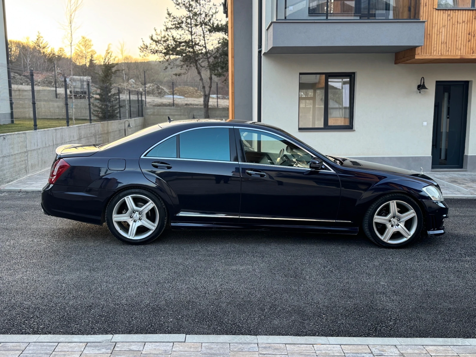 Mercedes-Benz S 320 320CDI/AMG Пакет/Night Vision, снимка 3 - Автомобили и джипове - 53839940