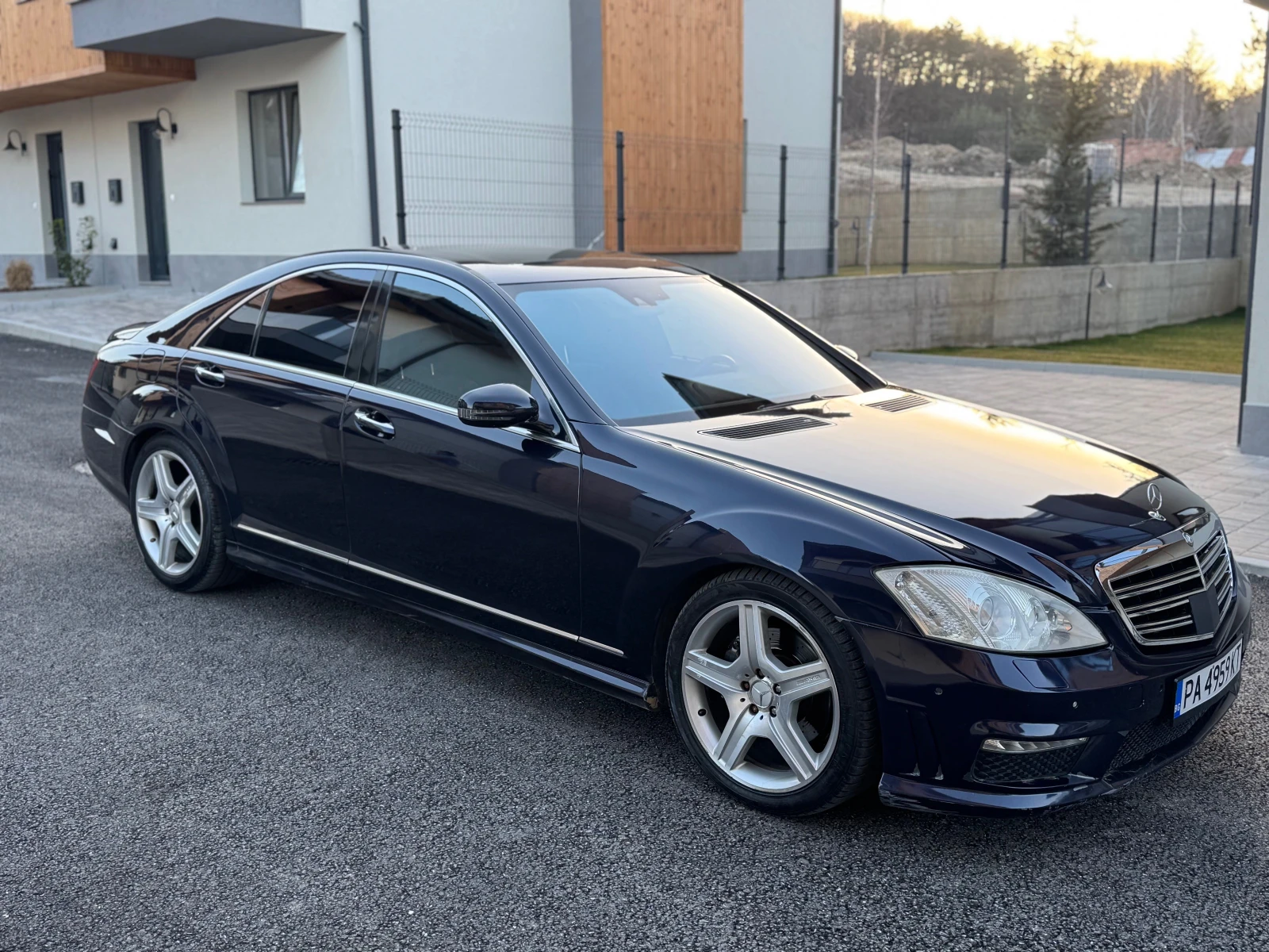 Mercedes-Benz S 320 320CDI/AMG Пакет/Night Vision, снимка 13 - Автомобили и джипове - 53839940