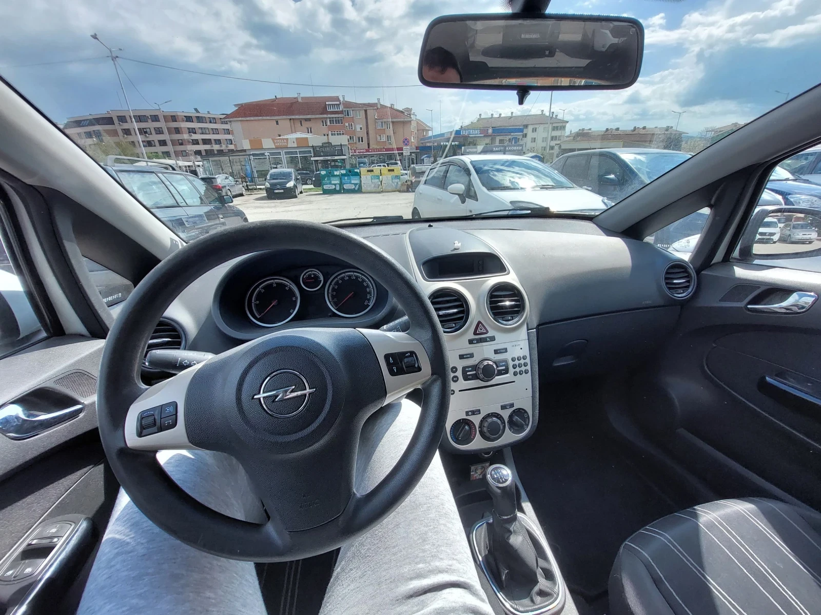 Opel Corsa, снимка 8 - Автомобили и джипове - 53874083