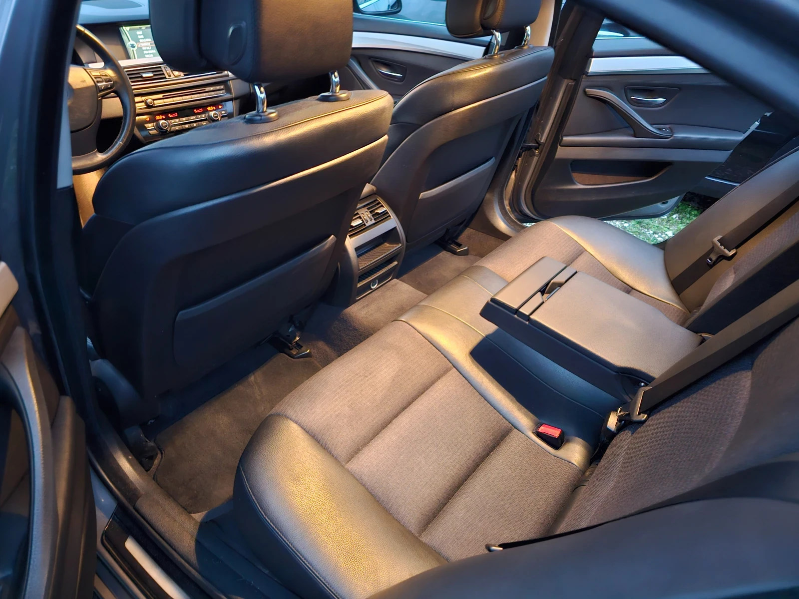 BMW 520 2.0 d -184к.с., снимка 11 - Автомобили и джипове - 53894004