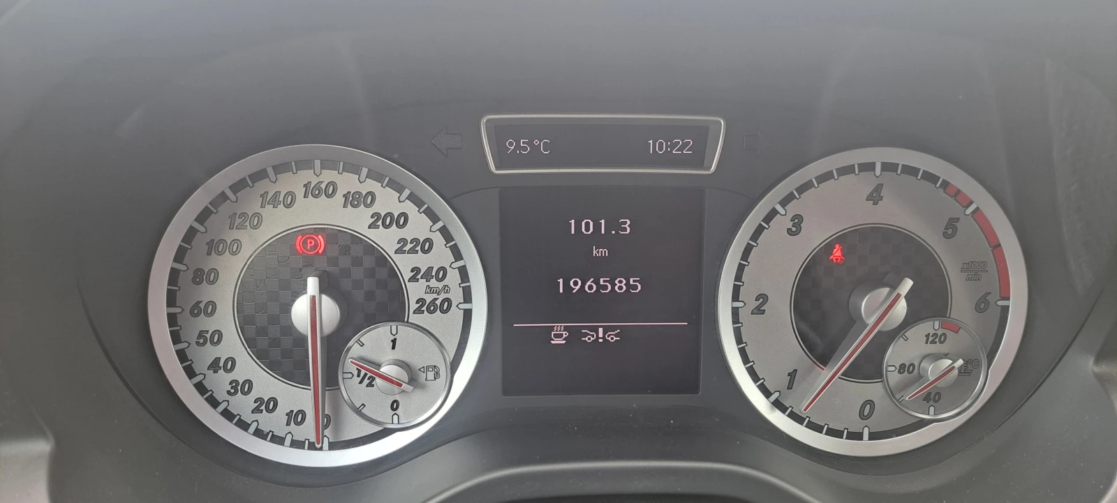 Mercedes-Benz A 200, снимка 8 - Автомобили и джипове - 54380384