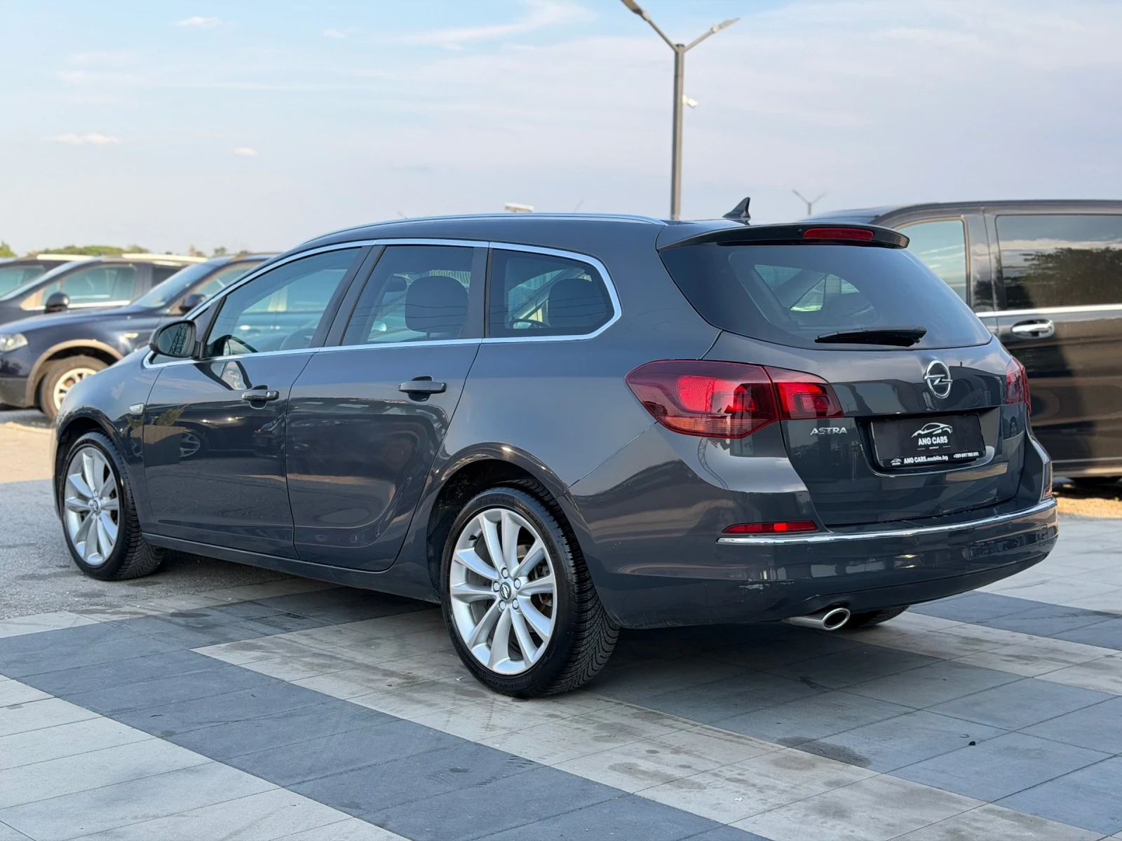 Opel Astra * 1.4T* LPG* Facelift* Cosmo* , снимка 4 - Автомобили и джипове - 55089054