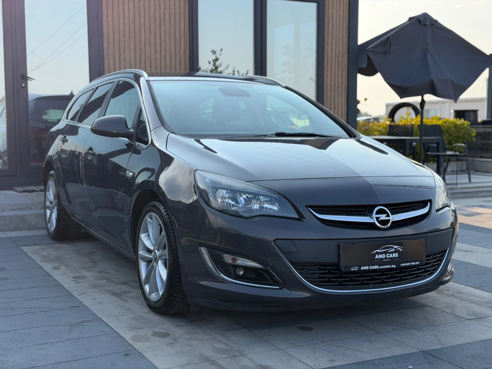 Opel Astra * 1.4T* LPG* Facelift* Cosmo* , снимка 2 - Автомобили и джипове - 55089054