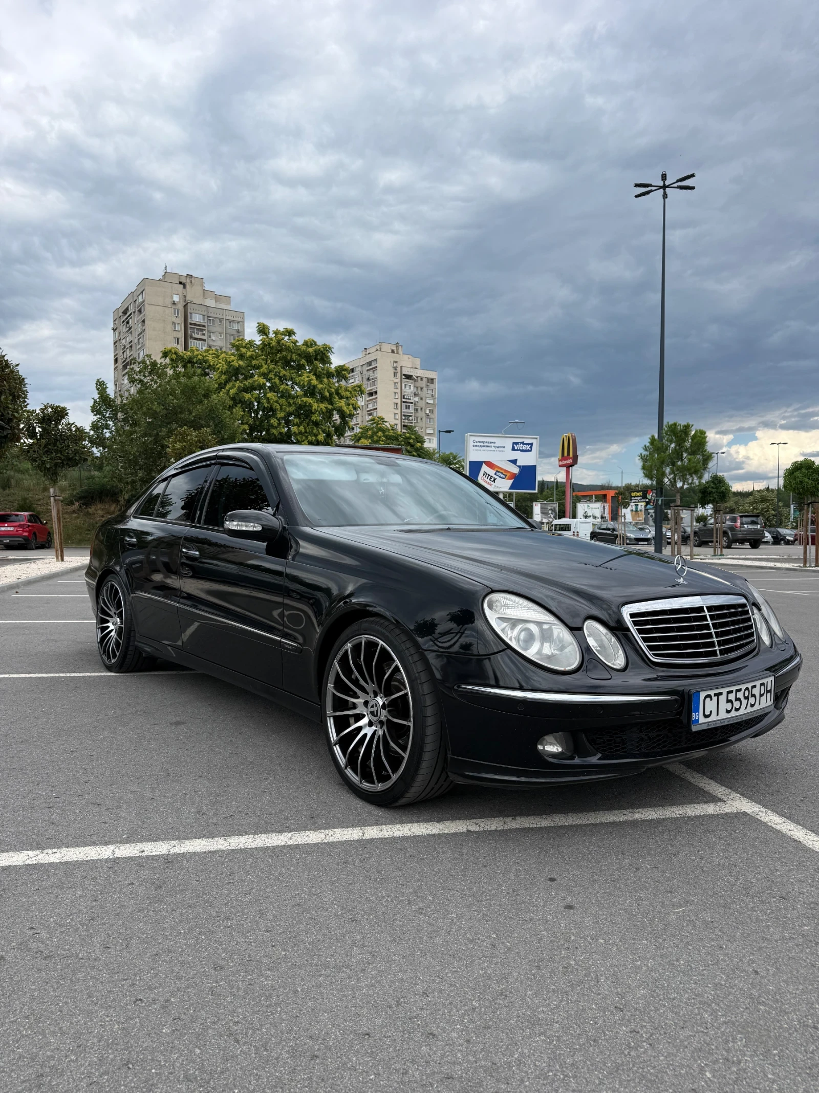 Mercedes-Benz E 280 Е280, снимка 4 - Автомобили и джипове - 55512289