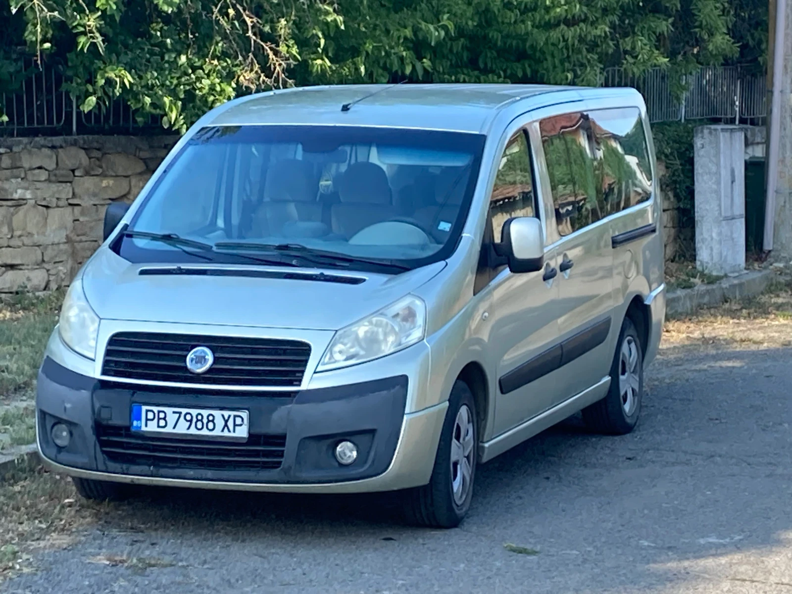 Fiat Scudo 9-местен с 2 плъзгащи се врати, снимка 2 - Автомобили и джипове - 55598662