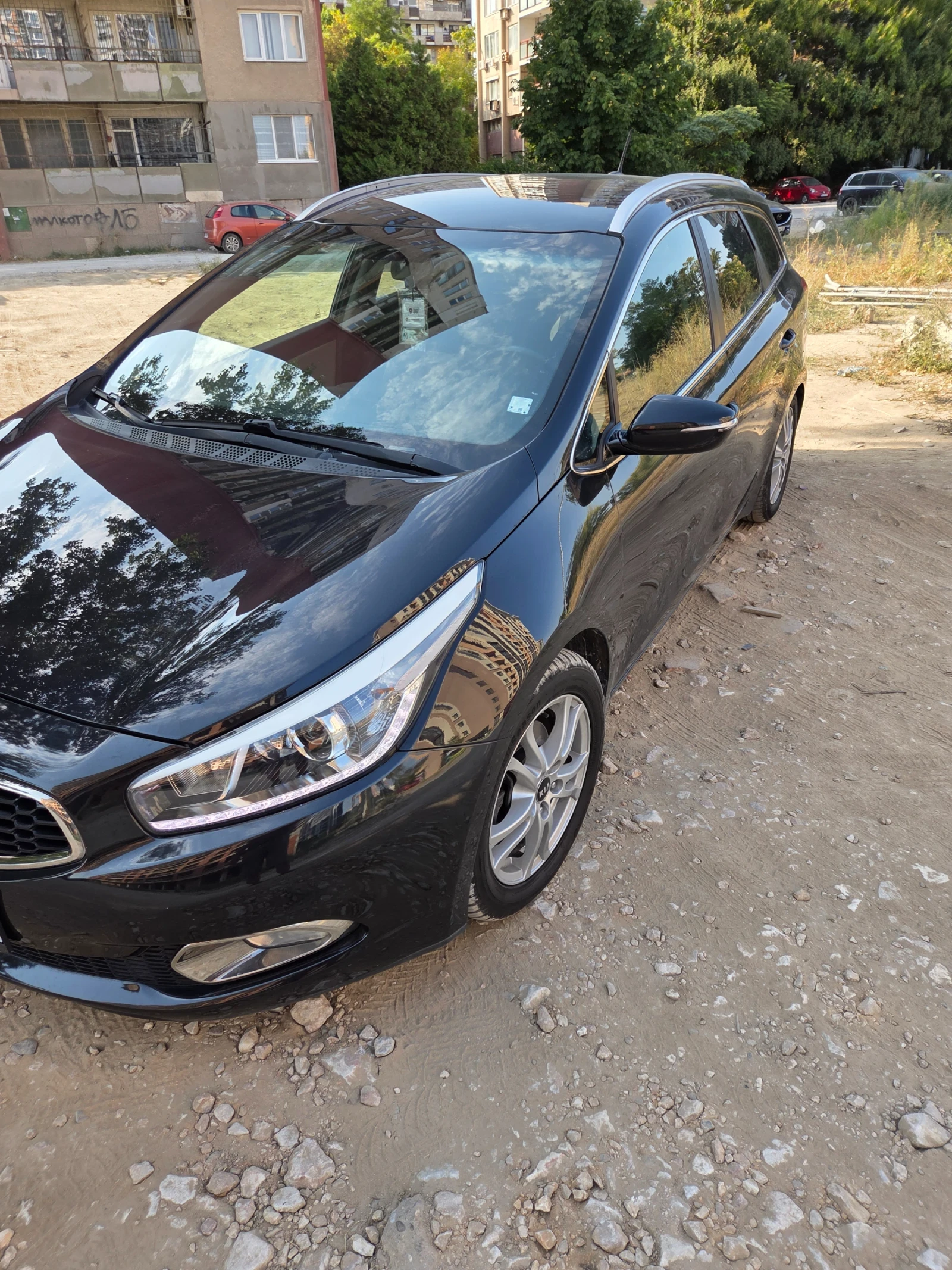 Kia Ceed, снимка 4 - Автомобили и джипове - 56051855