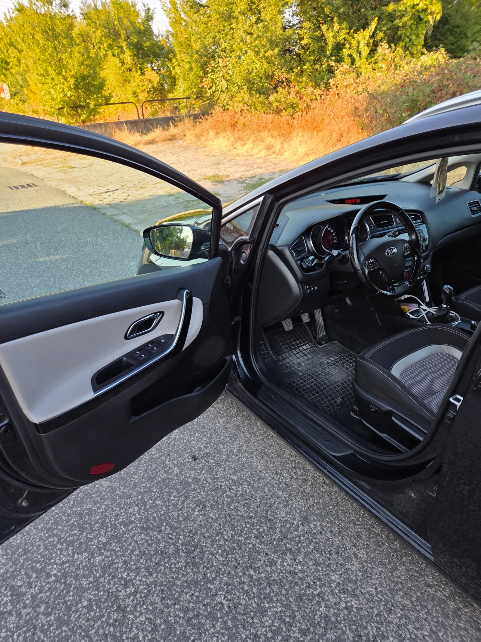 Kia Ceed, снимка 10 - Автомобили и джипове - 56051855