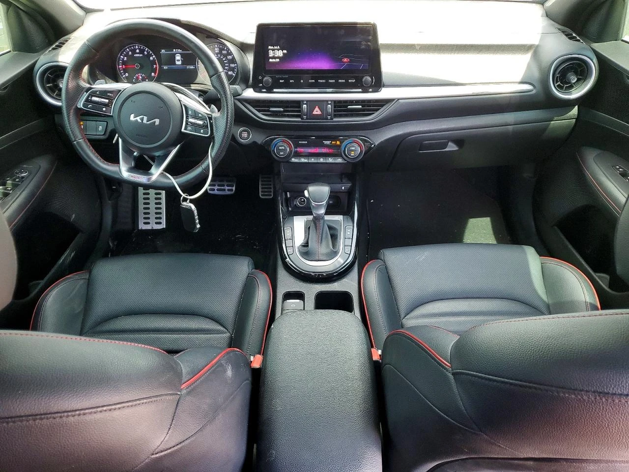 Kia Forte 1.6l Gt, снимка 8 - Автомобили и джипове - 56076437