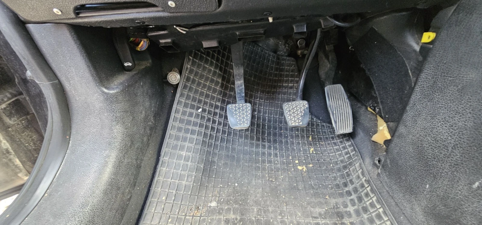 Opel Zafira 2.0 DIESEL , снимка 15 - Автомобили и джипове - 56236930