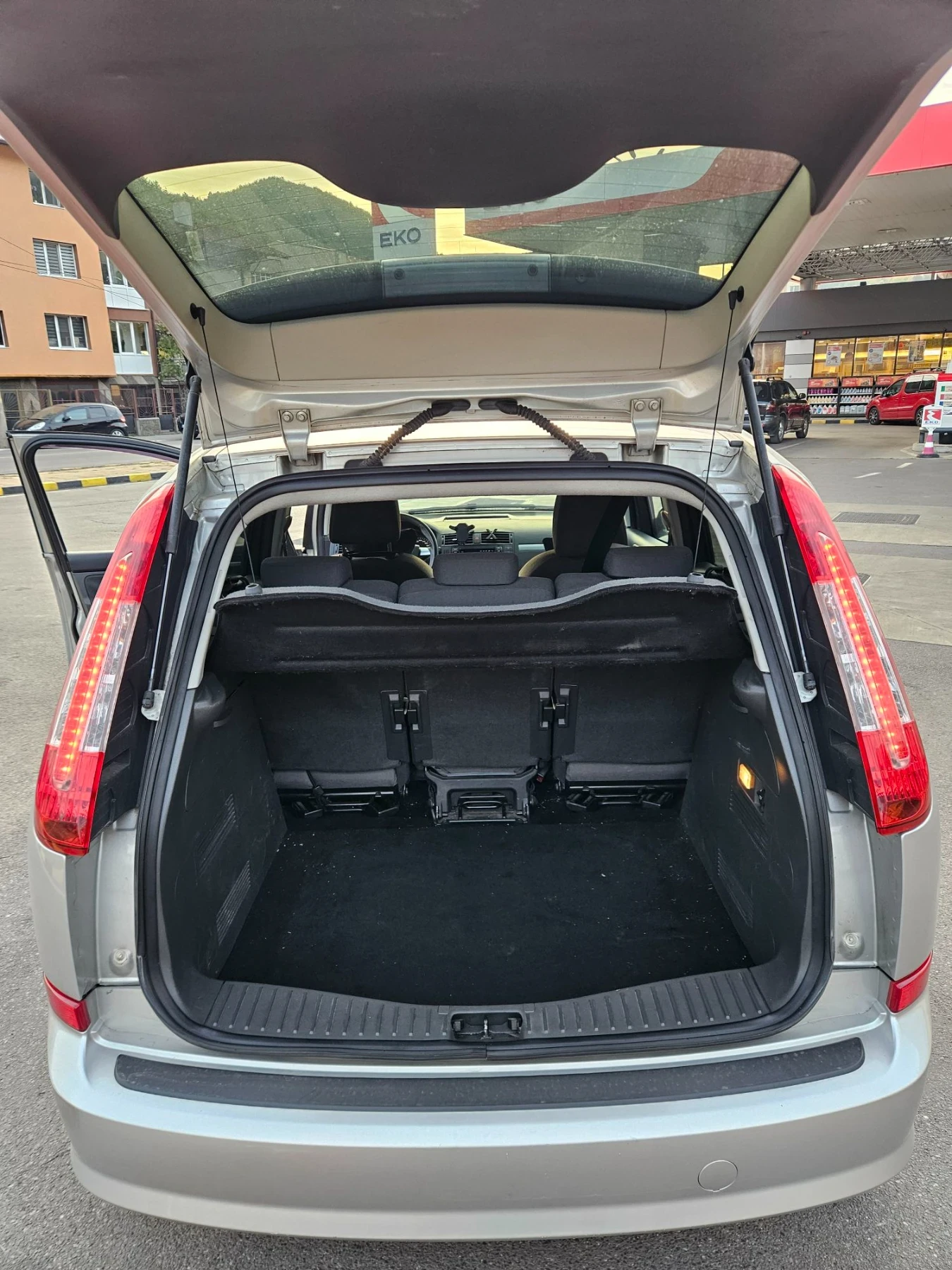 Ford C-max 1.6 TDCi (90 к.с.), снимка 12 - Автомобили и джипове - 56412217