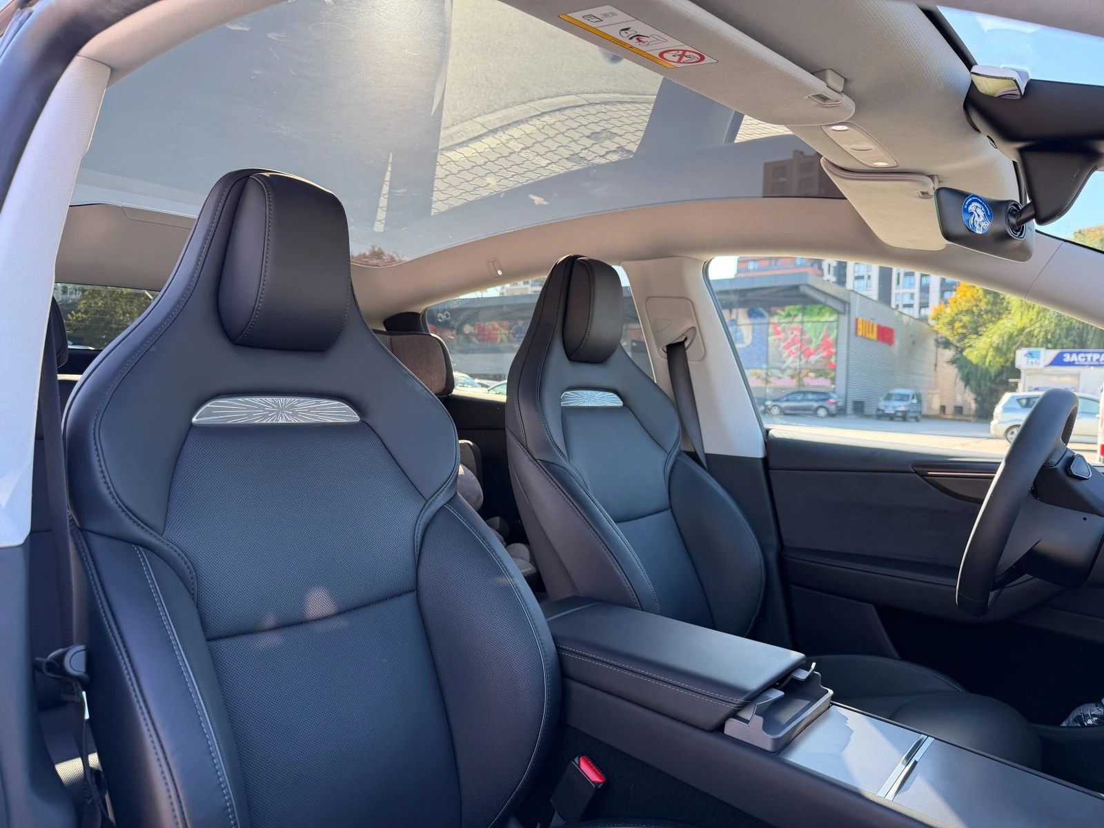 Tesla Model Y PERFORMANCE, снимка 14 - Автомобили и джипове - 56544619