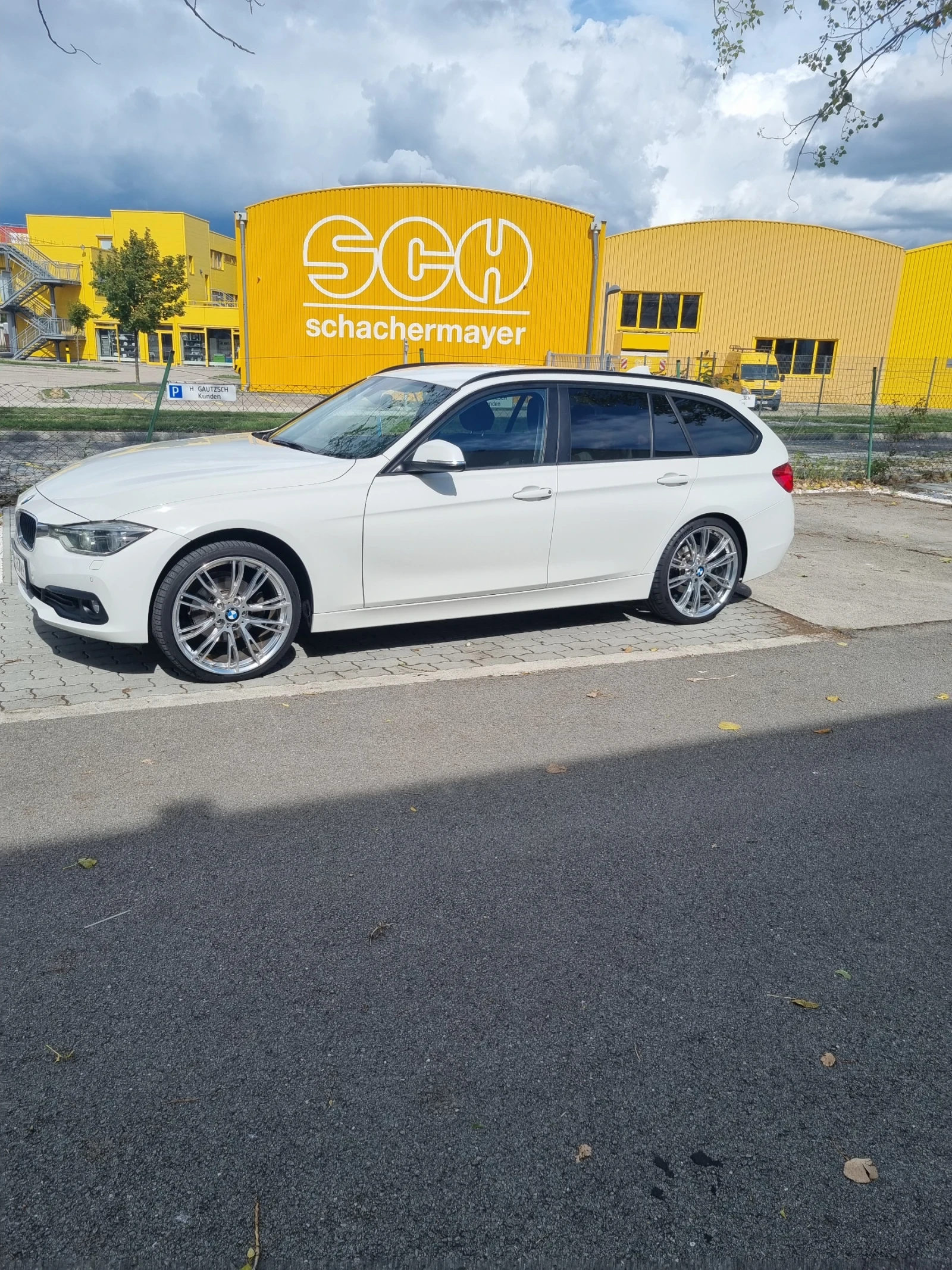 BMW 320, снимка 9 - Автомобили и джипове - 56627307