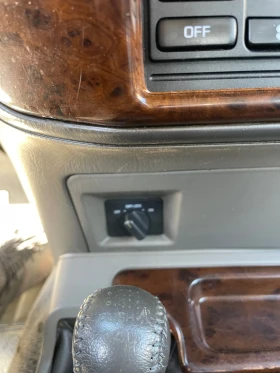 Nissan Patrol 2.8 механично ГНП 7местен, снимка 3