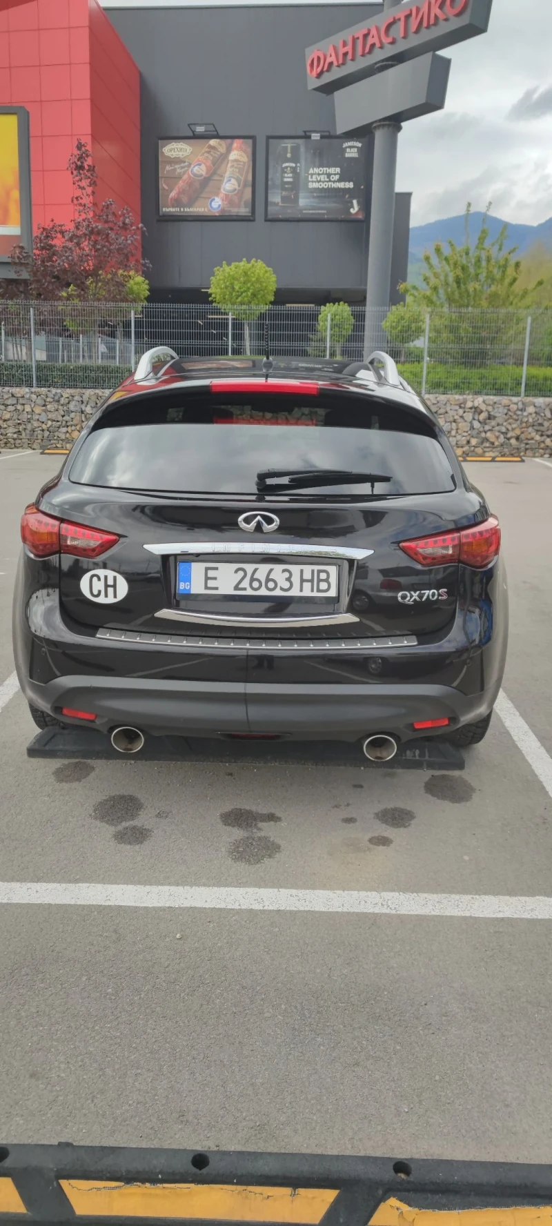 Infiniti QX70, снимка 2 - Автомобили и джипове - 47806247