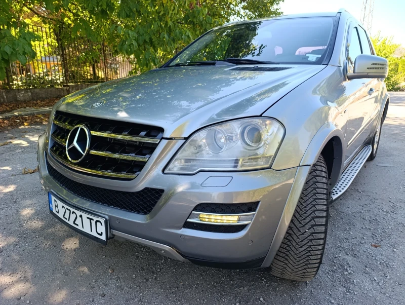 Mercedes-Benz ML 300, снимка 2 - Автомобили и джипове - 52346490
