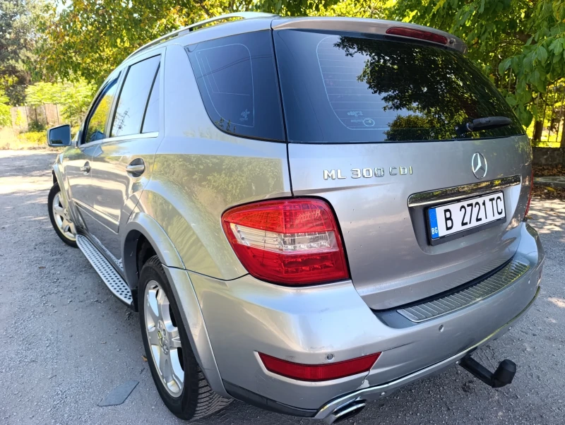 Mercedes-Benz ML 300, снимка 3 - Автомобили и джипове - 52346490