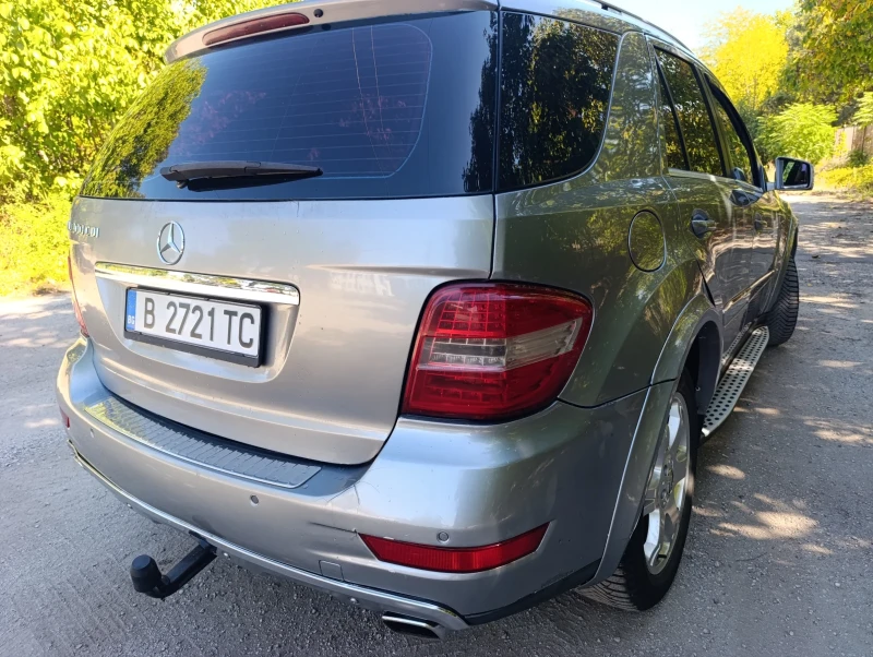 Mercedes-Benz ML 300, снимка 4 - Автомобили и джипове - 52346490