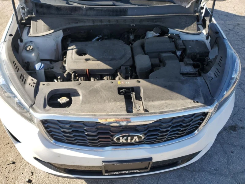 Kia Sorento 2.4l L, снимка 11 - Автомобили и джипове - 53395647