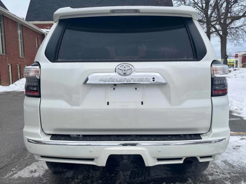 Toyota 4runner 4WD  CARFAX, снимка 4 - Автомобили и джипове - 53452111