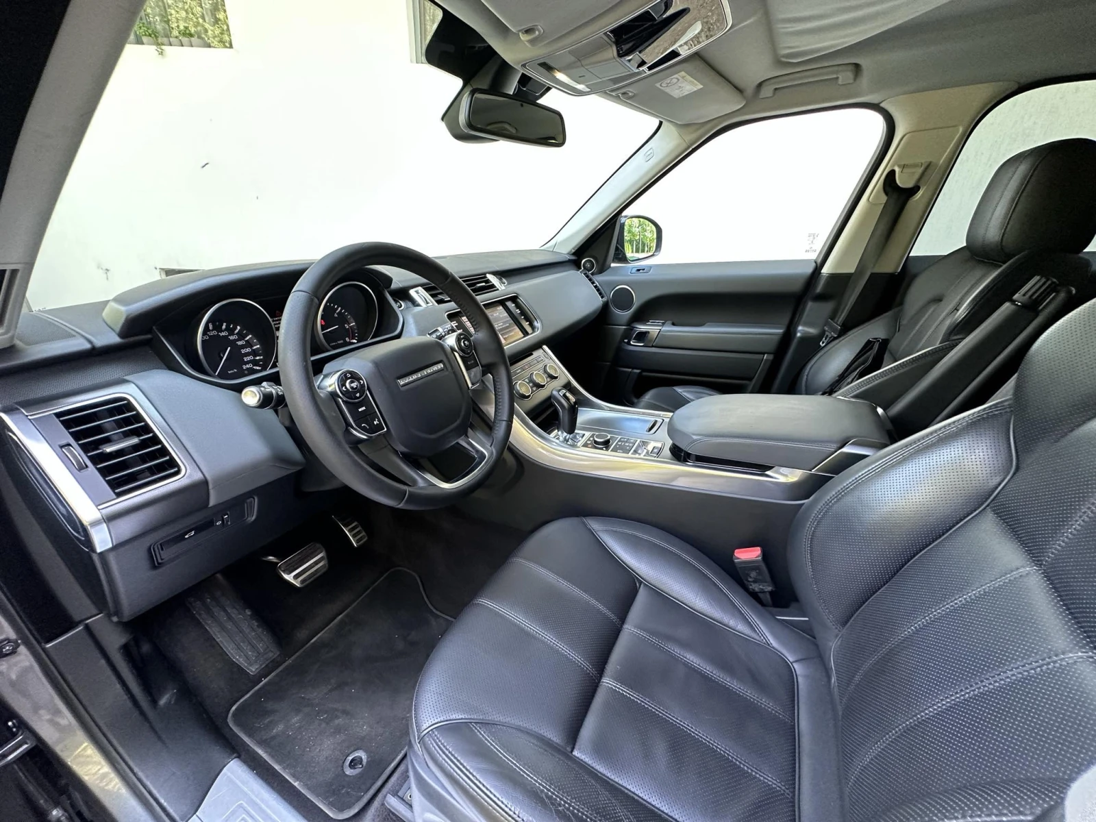 Land Rover Range Rover Sport 3.0 SDV6 - изображение 9