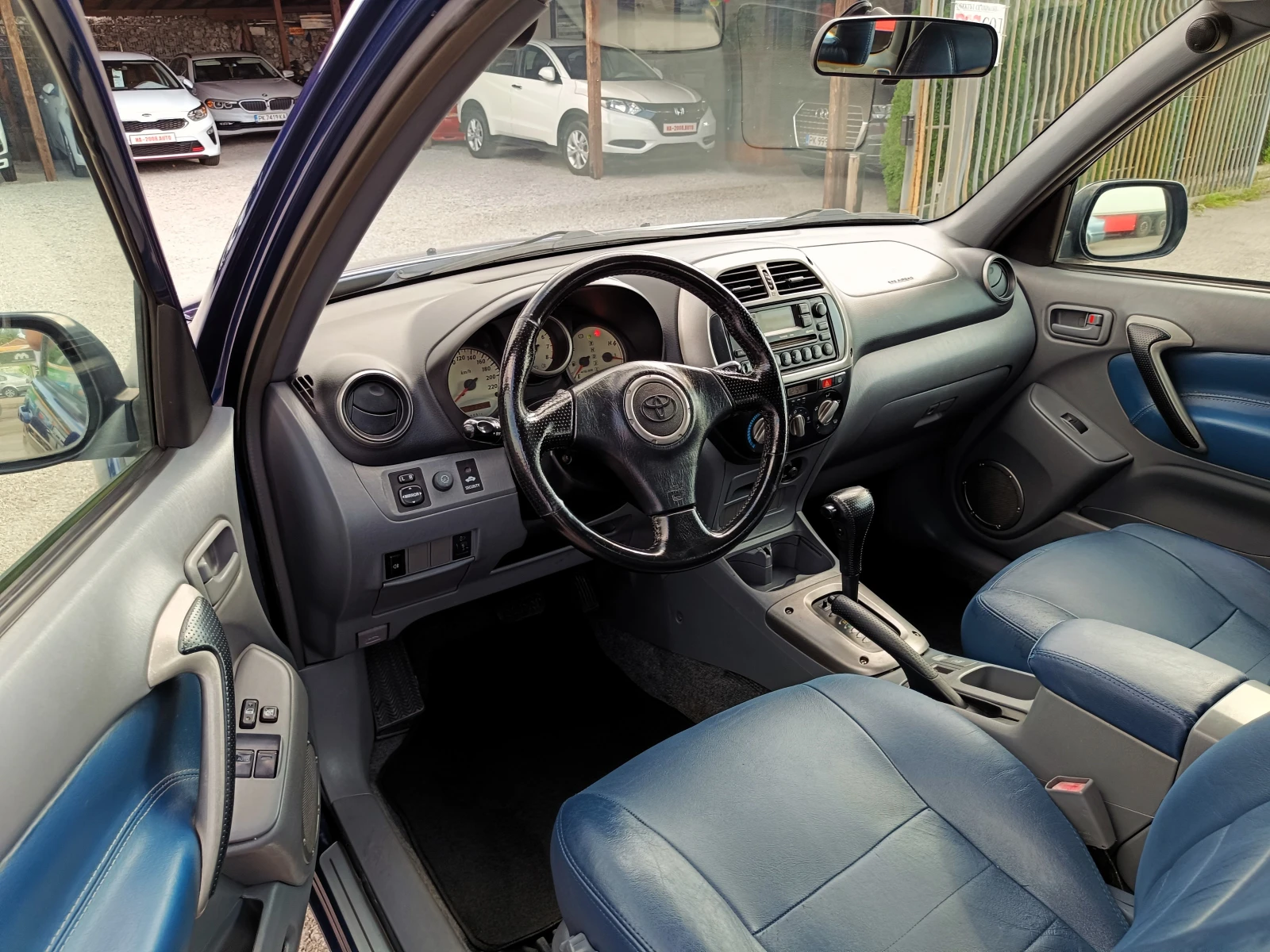 Toyota Rav4 2.0 i* 4Х4* АВТОМАТИК* НОВ ВНОС ИТАЛИЯ*  - изображение 8