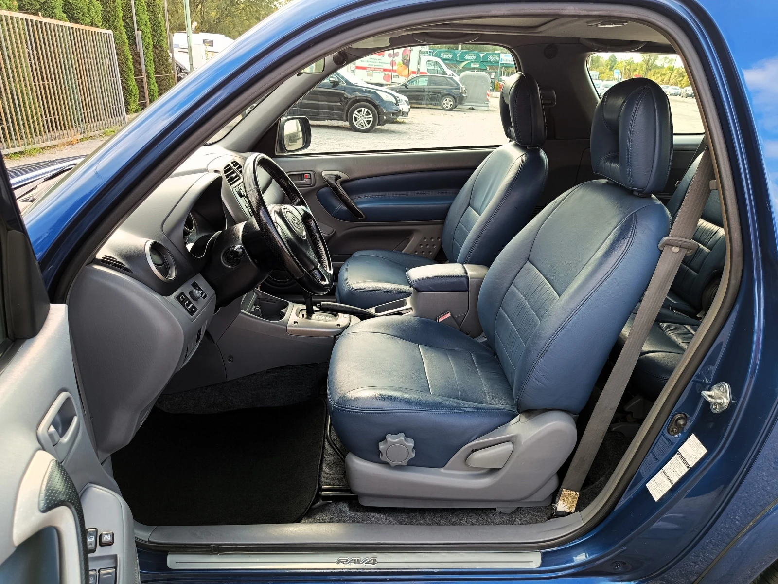 Toyota Rav4 2.0 i* 4Х4* АВТОМАТИК* НОВ ВНОС ИТАЛИЯ*  - изображение 9