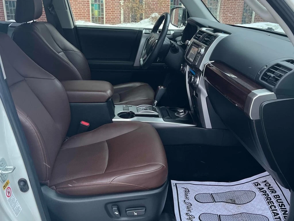 Toyota 4runner 4WD  CARFAX | Mobile.bg � ����������� 12