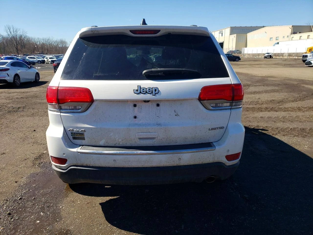 Jeep Grand cherokee 3.6 / Панорама / Подгрев / Дист.Палене, снимка 6 - Автомобили и джипове - 53973339