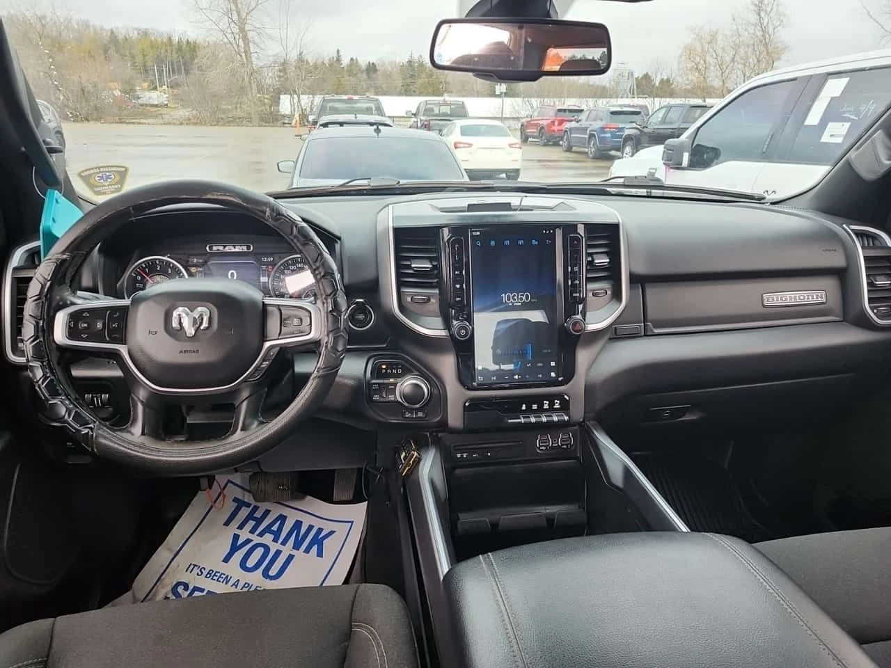 Dodge RAM 1500 * BIG HORN CREW CAB SHORT BED * CARFAX /CAMERA, снимка 10 - Автомобили и джипове - 53985745