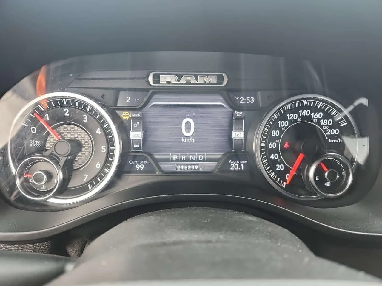 Dodge RAM 1500 * BIG HORN CREW CAB SHORT BED * CARFAX /CAMERA, снимка 9 - Автомобили и джипове - 53985745