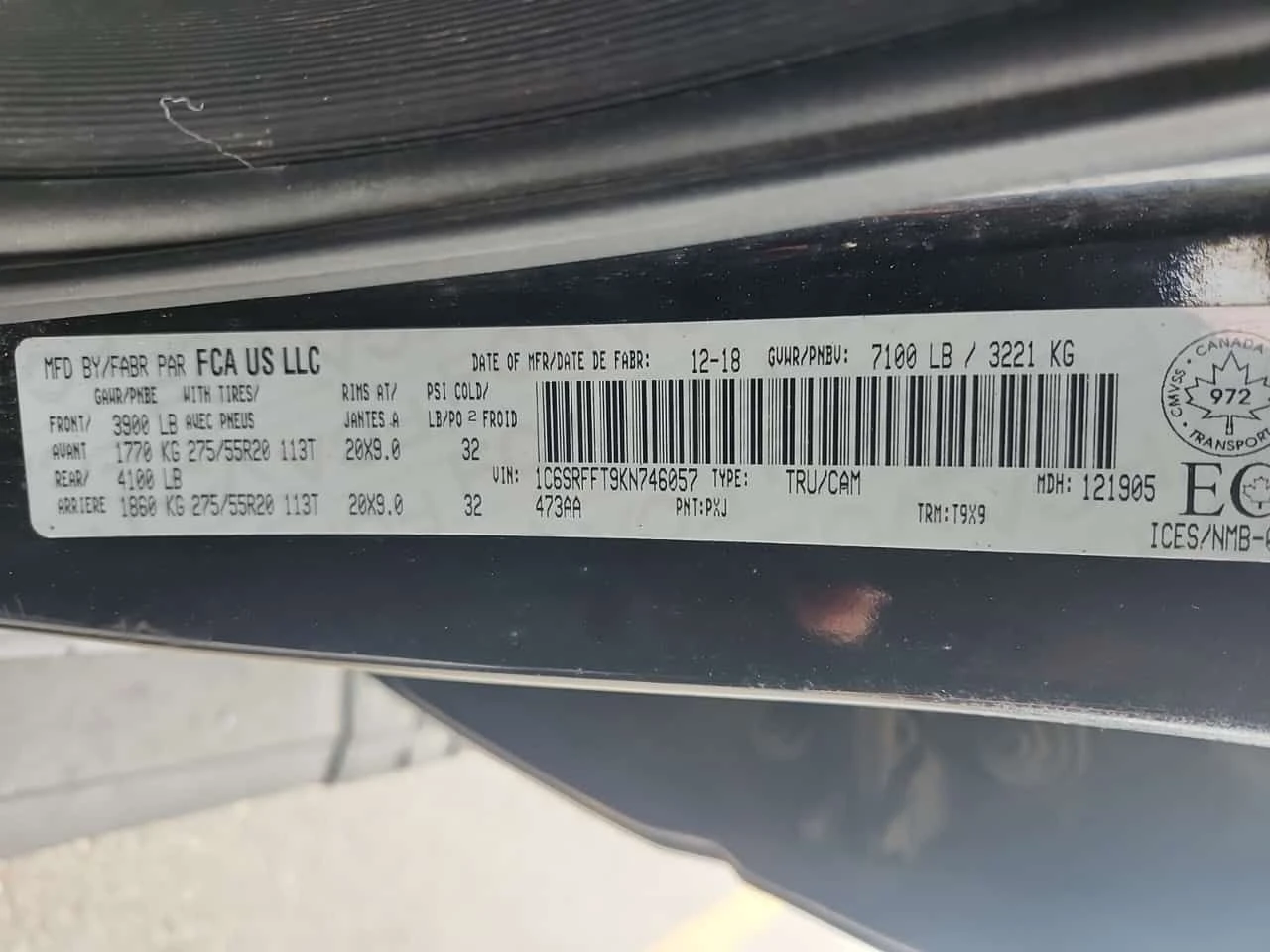 Dodge RAM 1500 * BIG HORN CREW CAB SHORT BED * CARFAX /CAMERA, снимка 15 - Автомобили и джипове - 53985745