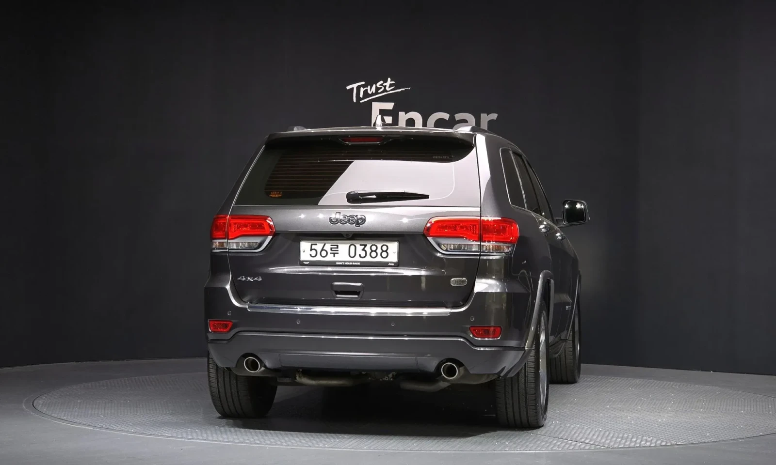 Jeep Grand cherokee OVERLAND* 3.6* PANO* DISTRONIC, снимка 4 - Автомобили и джипове - 54377205