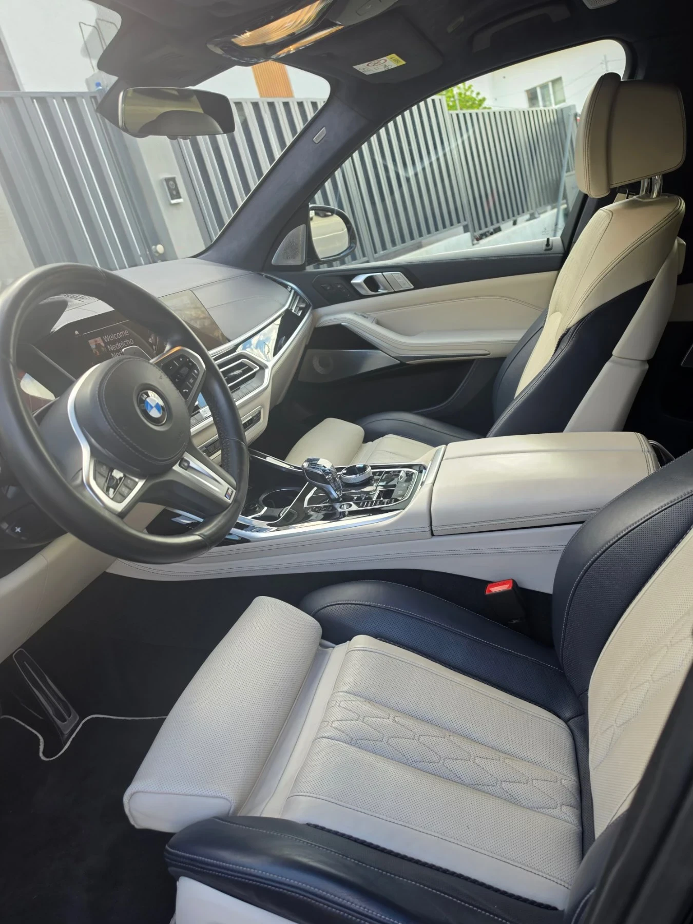 BMW X7, снимка 16 - Автомобили и джипове - 54719285