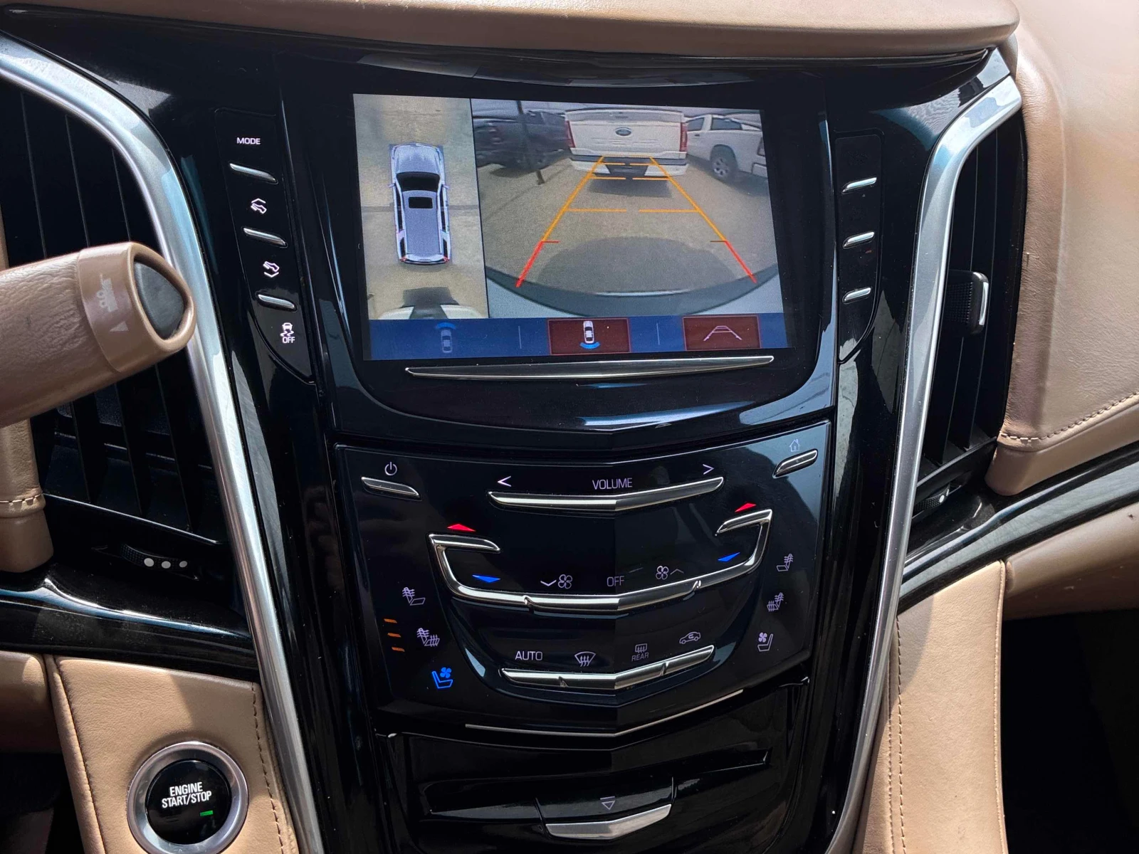 Cadillac Escalade Platinum* CARFAX* АВТО КРЕДИТ* , снимка 11 - Автомобили и джипове - 54974489