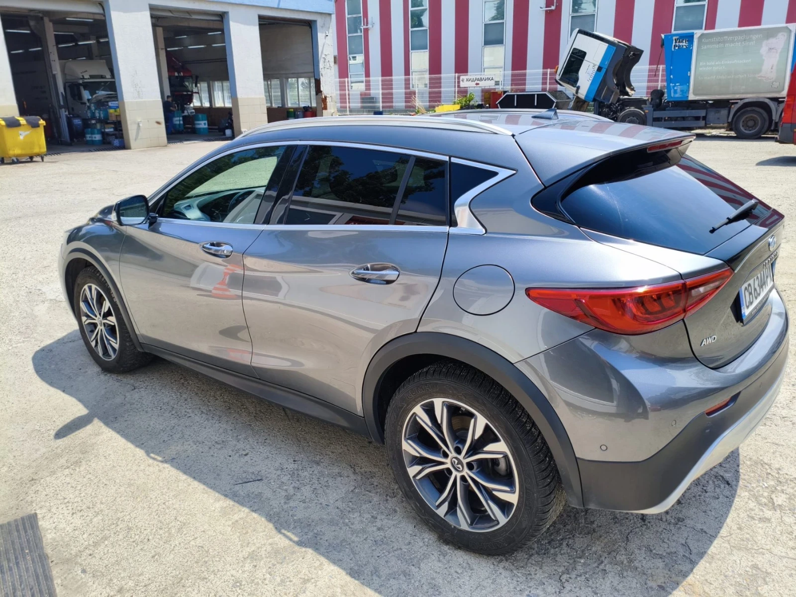 Infiniti QX30 2.2d, снимка 2 - Автомобили и джипове - 55144309