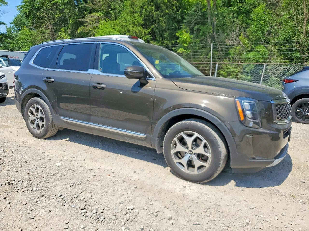 Kia Telluride EX* AWD* 3.8* КОЖА* ПОДГРЕВ* 7МЕСТЕН* , снимка 2 - Автомобили и джипове - 55491549