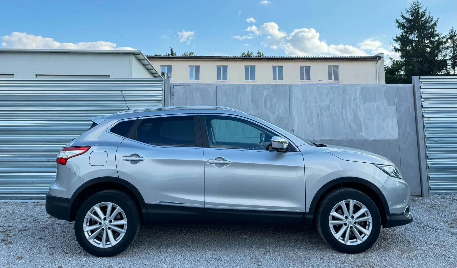 Nissan Qashqai TEKNA* KEYLESS , снимка 4 - Автомобили и джипове - 56075350