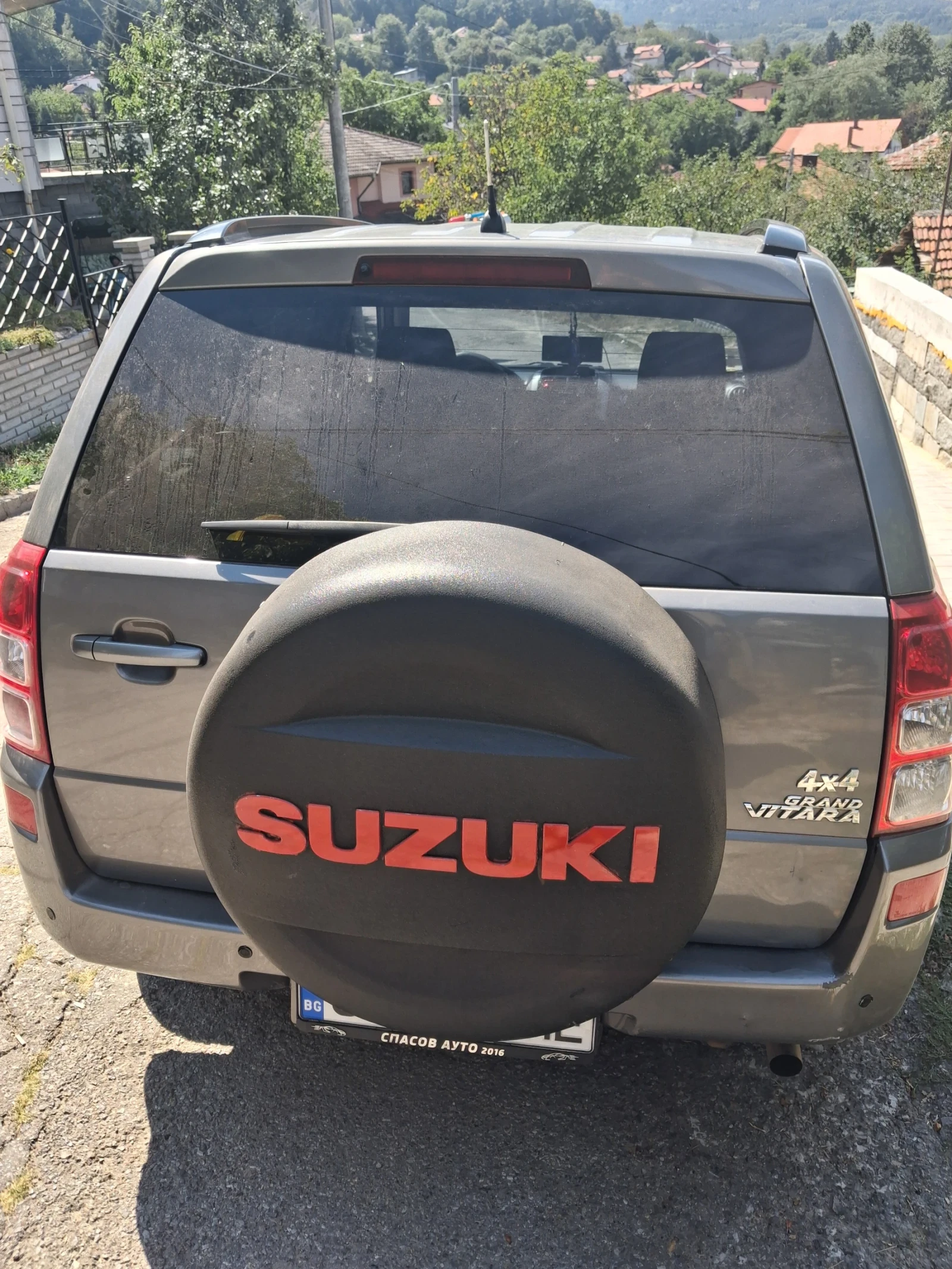 Suzuki Grand vitara, снимка 4 - Автомобили и джипове - 56578630