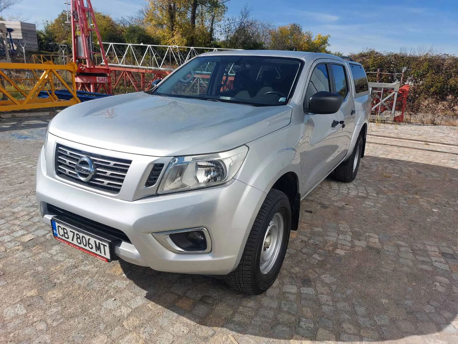 Nissan Navara 2.3